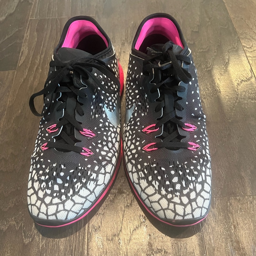 Women Nike Sneakers